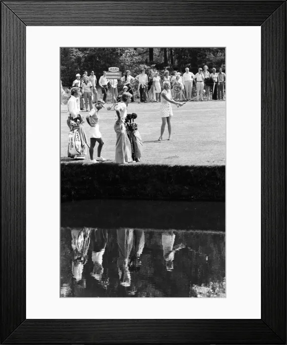 Framed Print : Colgate European Womens Golf Tournament, Sunningdale. 9th August 1975