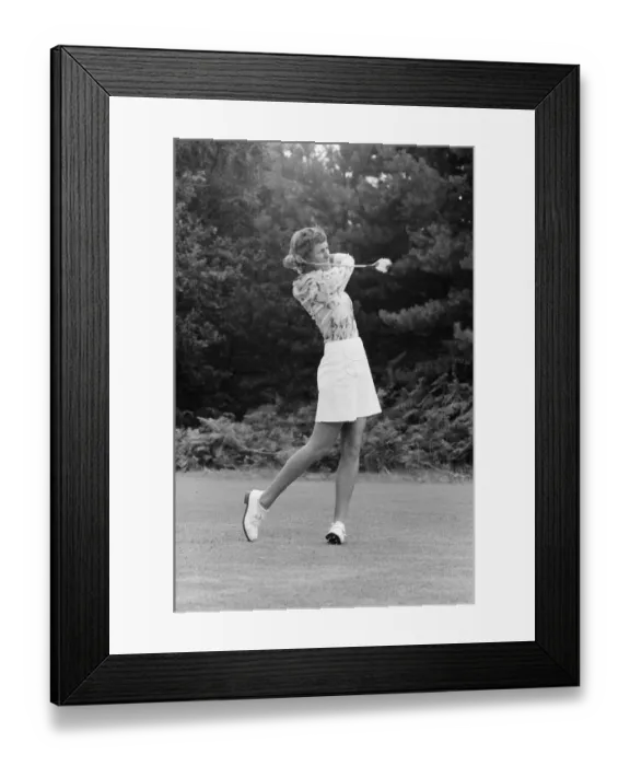 Framed Print : Womens professional golf tournament, the Colgate European Championship Framed Print : Womens professional golf tournament, the Colgate European Championship
