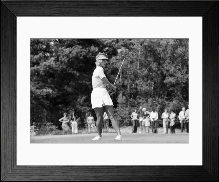 Framed Print : Colgate European Womens Golf Tournament, Sunningdale. 9th August 1975 Framed Print : Colgate European Womens Golf Tournament, Sunningdale. 9th August 1975