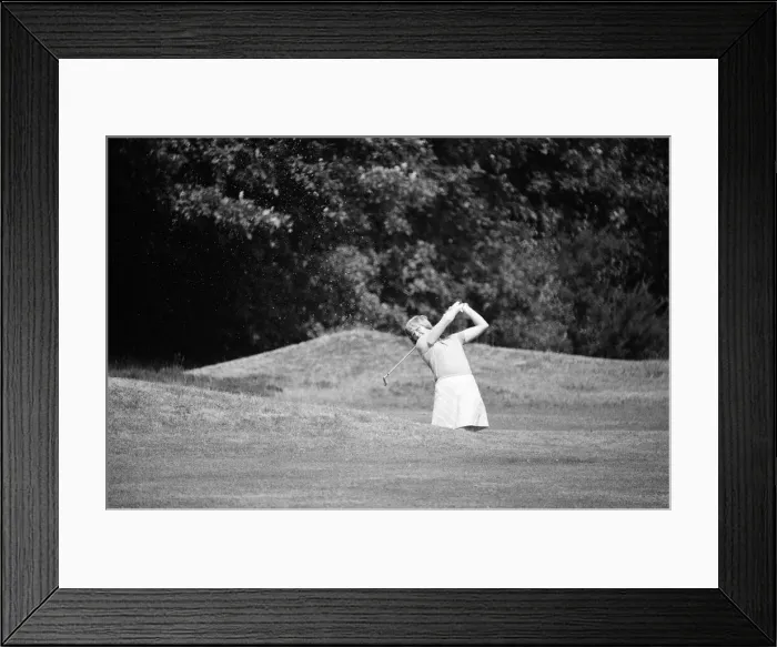Framed Print : Colgate European Womens Golf Tournament, Sunningdale. 9th August 1975 Framed Print : Colgate European Womens Golf Tournament, Sunningdale. 9th August 1975