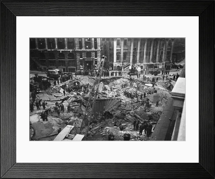 Framed Print : The Bank of England and Royal Exchange after the raid during the night of 11 January 1941