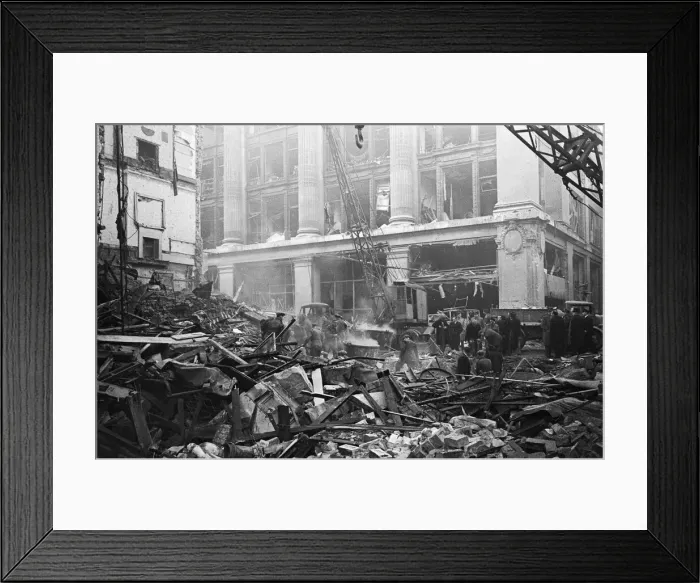 Framed Print : LCC and Civil Defence workers seen here clearing up following a V2 explosion at the Red
