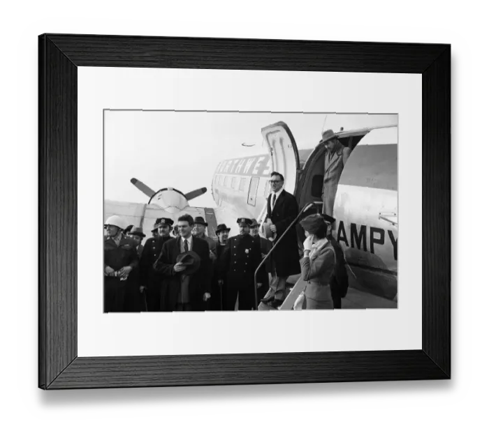 Framed Print : Ben Kingsley at Coventry Airport on the set of Testimony'. 9th March 1987 Framed Print : Ben Kingsley at Coventry Airport on the set of Testimony'. 9th March 1987