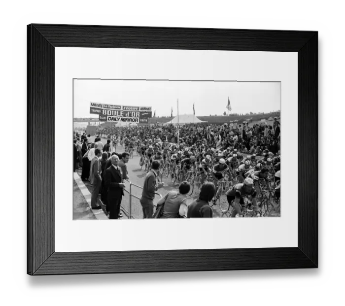 Framed Print : The Plymouth stage of the Tour De France. 29th June 1974 Framed Print : The Plymouth stage of the Tour De France. 29th June 1974