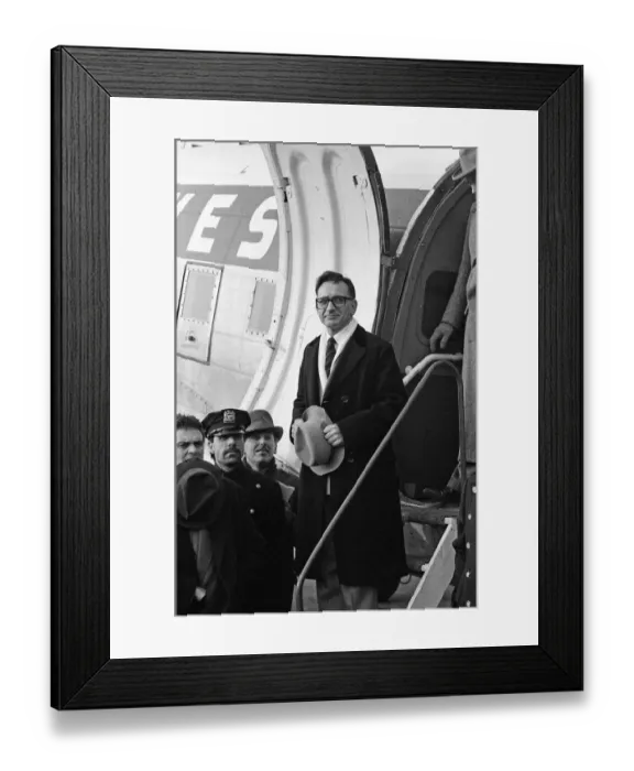 Framed Print : Ben Kingsley at Coventry Airport on the set of Testimony'. 9th March 1987 Framed Print : Ben Kingsley at Coventry Airport on the set of Testimony'. 9th March 1987