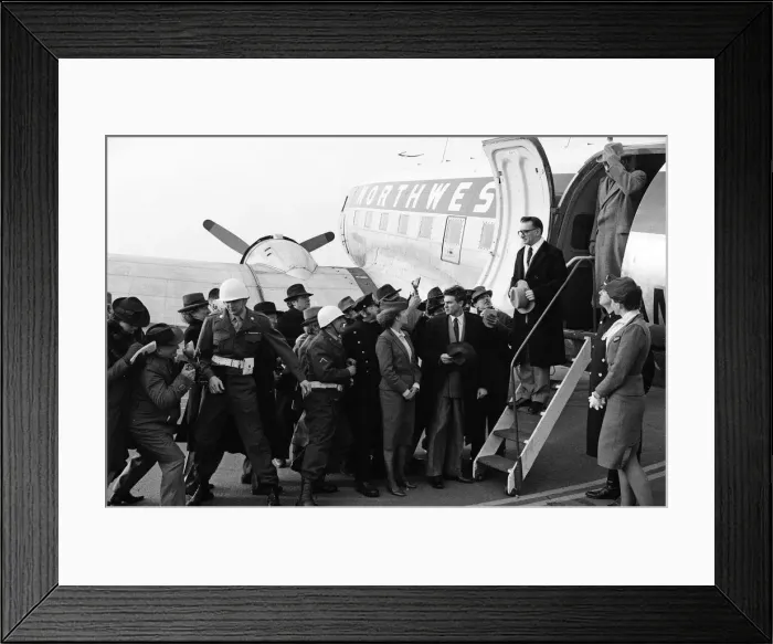 Framed Print : Ben Kingsley at Coventry Airport on the set of Testimony'. 9th March 1987 Framed Print : Ben Kingsley at Coventry Airport on the set of Testimony'. 9th March 1987
