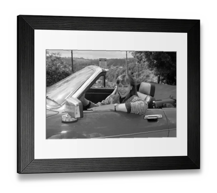 Framed Print : Jenny Agutter, actress, in her Jaguar XIS - 28  /  04  /  1988