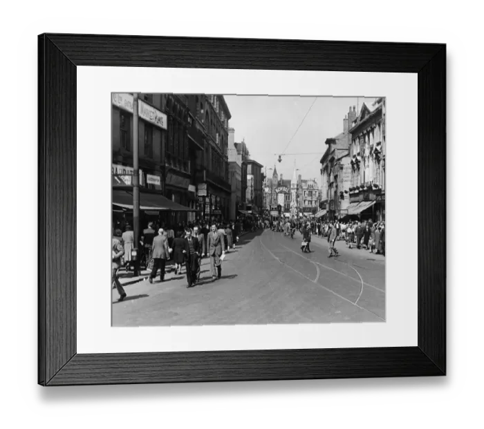 Framed Print : Leicester city centre, Gallowtree Gate from Horsefair Street looking towards the clock Framed Print : Leicester city centre, Gallowtree Gate from Horsefair Street looking towards the clock