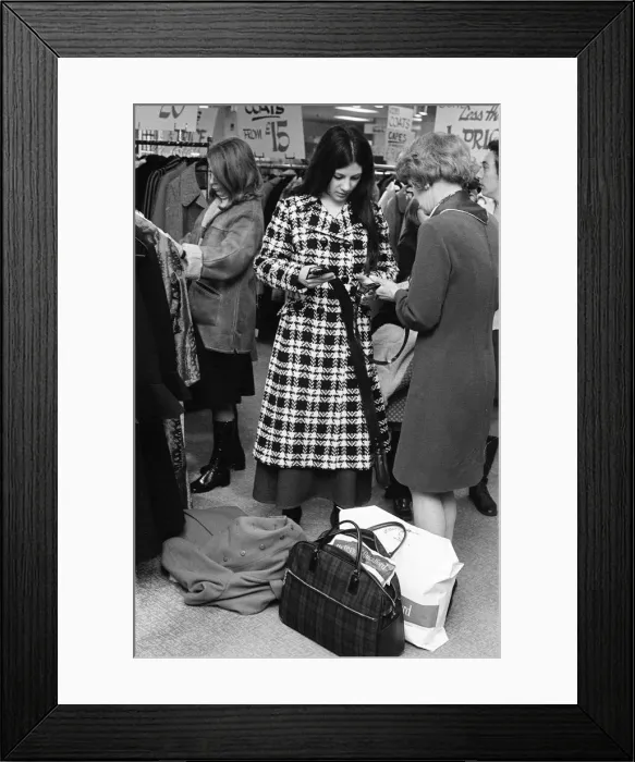 Framed Print : Harveys Sale, Guildford, Surrey, Tuesday 5th January 1971