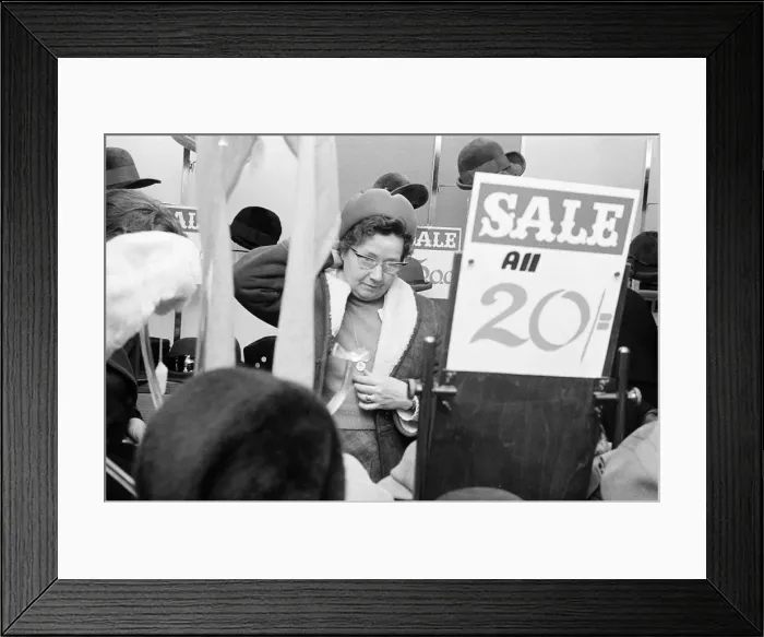 Framed Print : Harveys Sale, Guildford, Surrey, Tuesday 5th January 1971 Framed Print : Harveys Sale, Guildford, Surrey, Tuesday 5th January 1971