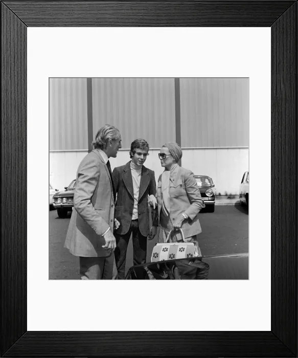 Framed Print : The departure of Princess Grace and Prince Albert of Monaco from London Airport to