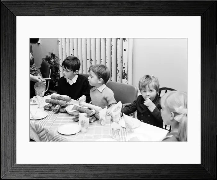 Framed Print : Childrens Christmas Party, Alexandra Ward, Royal Surrey County Hospital, Guildford Framed Print : Childrens Christmas Party, Alexandra Ward, Royal Surrey County Hospital, Guildford