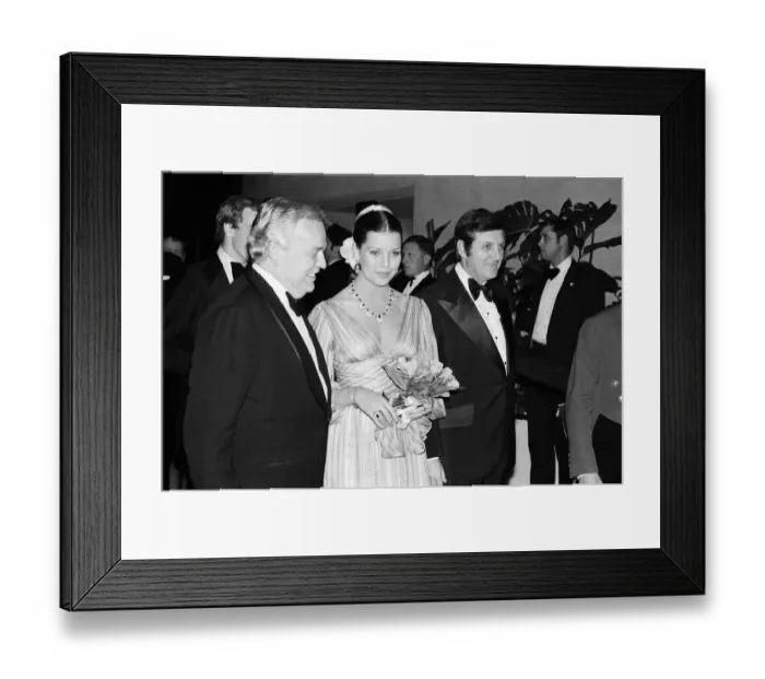Framed Print : Prince Rainier and Princess Caroline attend a dinner at the Sporting Casino, Monte Carlo Framed Print : Prince Rainier and Princess Caroline attend a dinner at the Sporting Casino, Monte Carlo