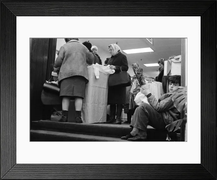 Framed Print : Harveys Sale, Guildford, Surrey, Tuesday 5th January 1971 Framed Print : Harveys Sale, Guildford, Surrey, Tuesday 5th January 1971