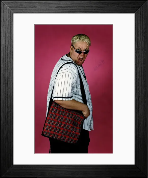 Framed Print : Ewan MacLeod Sunday Mail record bag offer red tartan wearing sunglasses mouth open