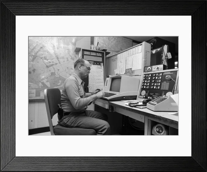 Framed Print : New York Police, communication centre. 13th February 1981 Framed Print : New York Police, communication centre. 13th February 1981