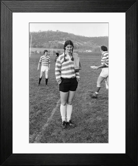 Framed Print : Jean McCollister, 22, from Seattle USA, playing rugby for Dorking Surrey against Framed Print : Jean McCollister, 22, from Seattle USA, playing rugby for Dorking Surrey against