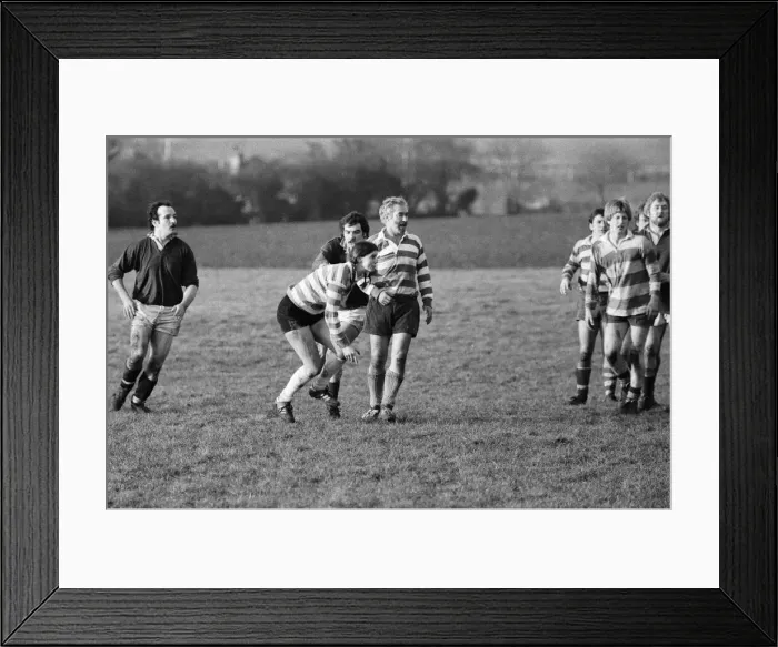 Framed Print : Jean McCollister, 22, from Seattle USA, playing rugby for Dorking Surrey against Framed Print : Jean McCollister, 22, from Seattle USA, playing rugby for Dorking Surrey against