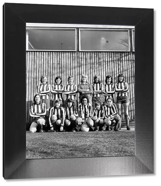 Brighton and Hove Albion Ladies Football Team. L-R Back row: Skull, Carr, Jenkins, Davies