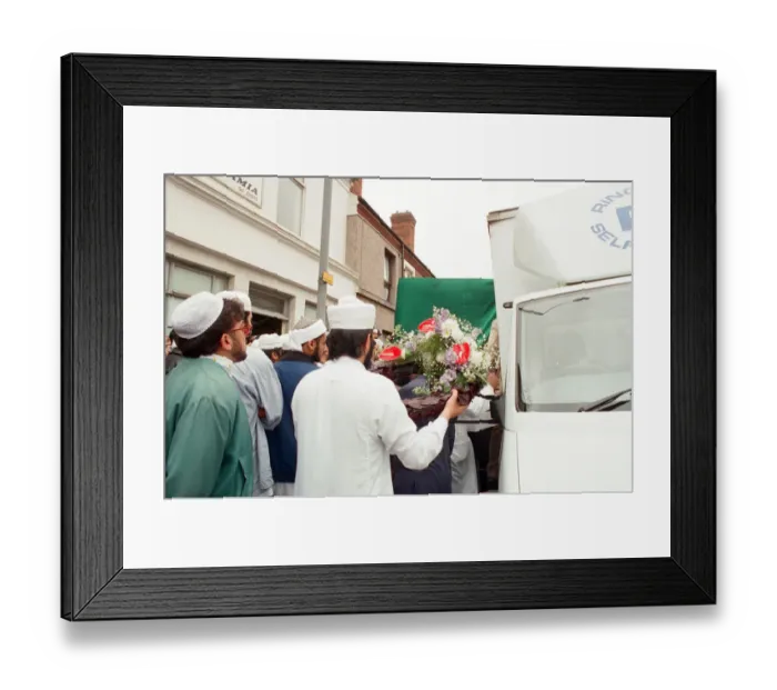 Framed Print : The body of internationally renowned religious leader, Muhammad Abdul Wahab Siddiqi Framed Print : The body of internationally renowned religious leader, Muhammad Abdul Wahab Siddiqi