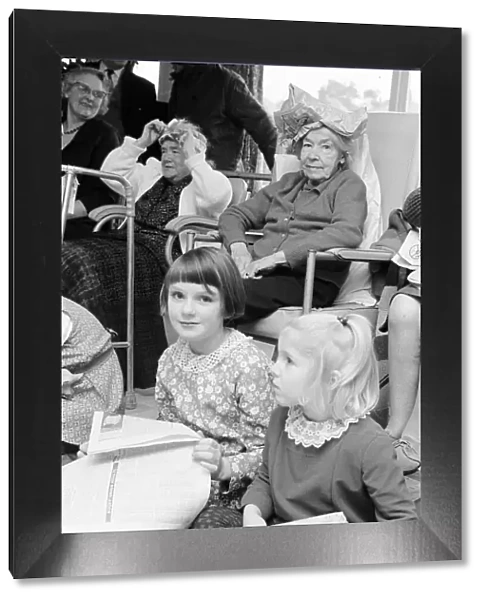 Christmas Party at St Lukes Hospital, Guildford, Tuesday 22nd December 1970