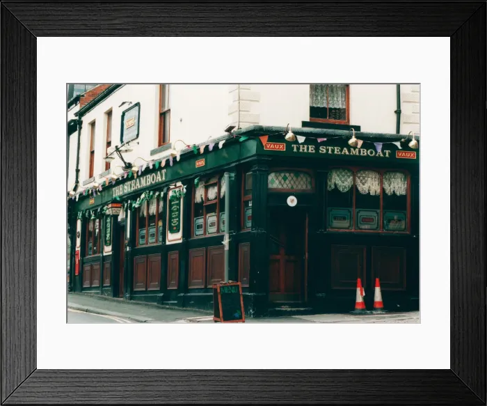 Framed Print : The Steamboat Pub, 27 Mill Dam, South Shields, Tyne and Wear Framed Print : The Steamboat Pub, 27 Mill Dam, South Shields, Tyne and Wear