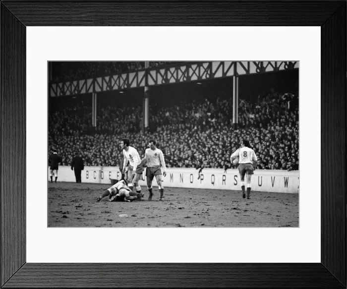 Framed Print : Everton 1- 1 Panathinaikos F. C. European Cup 3rd round 1st leg match held at Goodison Framed Print : Everton 1- 1 Panathinaikos F. C. European Cup 3rd round 1st leg match held at Goodison