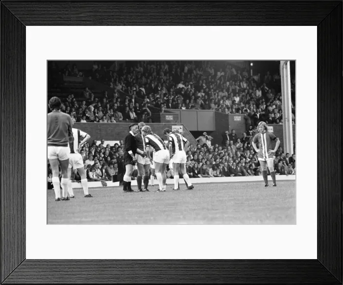 Framed Print : WBA 0-0 Birmingham City, Texaco Cup Group Stage match at The Hawthorns Framed Print : WBA 0-0 Birmingham City, Texaco Cup Group Stage match at The Hawthorns