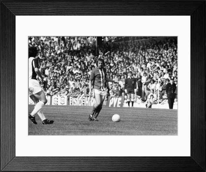 Framed Print : WBA 0-0 Birmingham City, Texaco Cup Group Stage match at The Hawthorns Framed Print : WBA 0-0 Birmingham City, Texaco Cup Group Stage match at The Hawthorns
