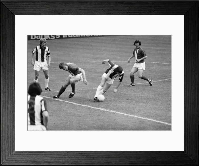 Framed Print : WBA 0-0 Birmingham City, Texaco Cup Group Stage match at The Hawthorns Framed Print : WBA 0-0 Birmingham City, Texaco Cup Group Stage match at The Hawthorns
