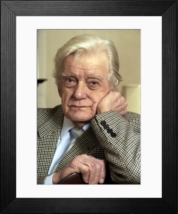 Framed Print : Bill Owen pictured in May 1994 Framed Print : Bill Owen pictured in May 1994