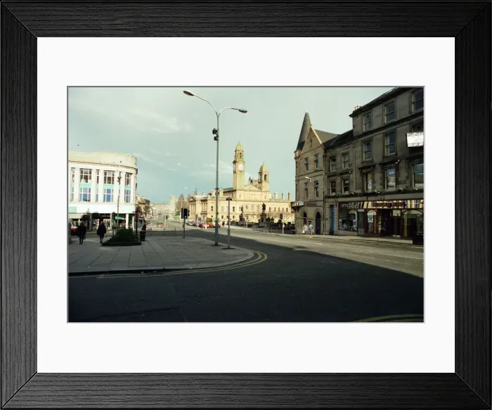 Framed Print : General views of Paisley, Renfrewshire. 19th April 1995 Framed Print : General views of Paisley, Renfrewshire. 19th April 1995