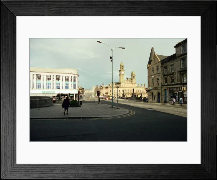 Framed Print : General views of Paisley, Renfrewshire. 19th April 1995 Framed Print : General views of Paisley, Renfrewshire. 19th April 1995