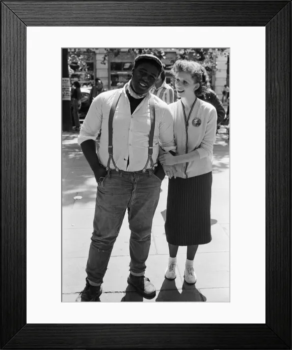 Framed Print : Punk Rocker and Teddy Boy youths in Kings Road, London. Pictured, a young couple