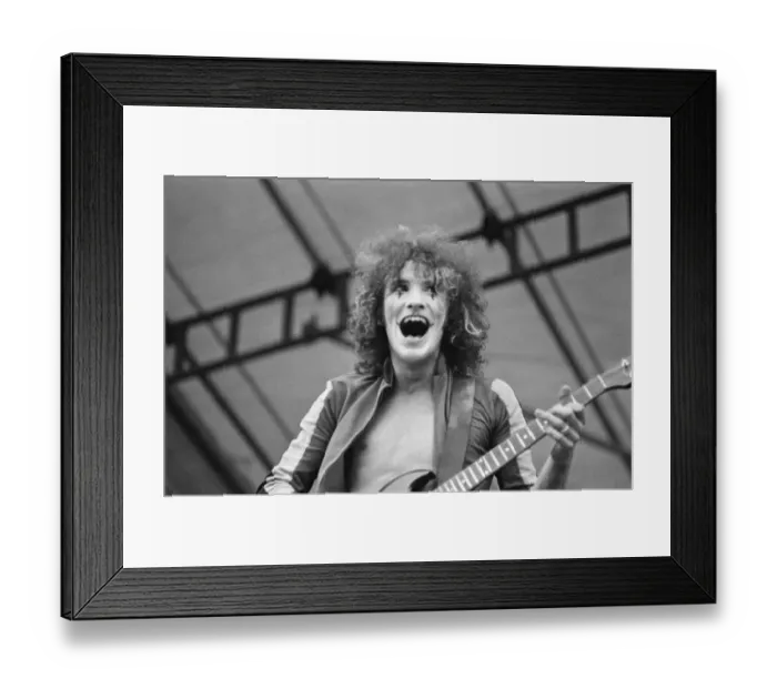 Framed Print : The Sensational Alex Harvey Band perform at The Reading Festival on Saturday 25th August