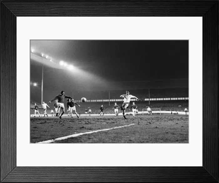 Framed Print : European Champions Cup Third Round First Leg match held at Goodison Park, Liverpool