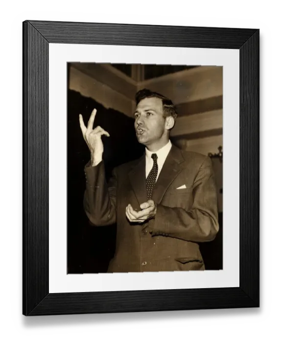 Framed Print : M. P John Stonehouse denies behaving tactlessly after being deported from Rhodesia Framed Print : M. P John Stonehouse denies behaving tactlessly after being deported from Rhodesia