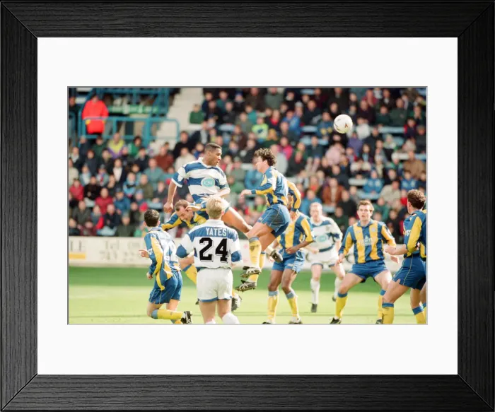 Framed Print : QPR 0-4 Leeds United, premier league match action, Loftus Road, Monday 4th April 1994
