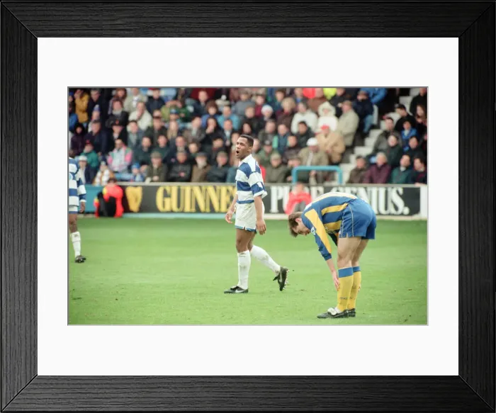 Framed Print : QPR 0-4 Leeds United, premier league match action, Loftus Road, Monday 4th April 1994 Framed Print : QPR 0-4 Leeds United, premier league match action, Loftus Road, Monday 4th April 1994
