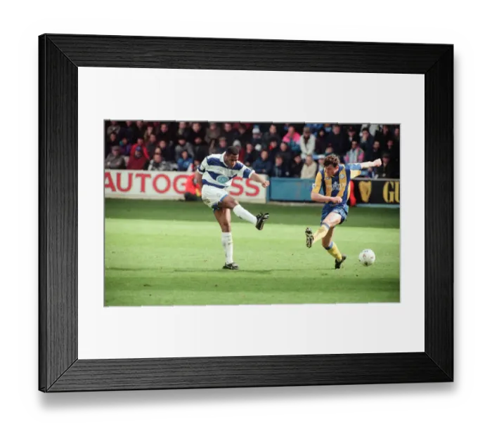 Framed Print : QPR 0-4 Leeds United, premier league match action, Loftus Road, Monday 4th April 1994 Framed Print : QPR 0-4 Leeds United, premier league match action, Loftus Road, Monday 4th April 1994
