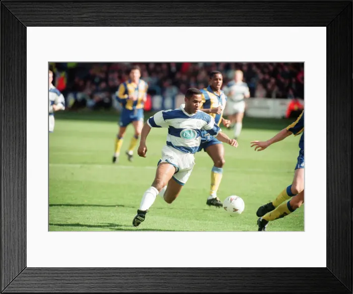 Framed Print : QPR 0-4 Leeds United, premier league match action, Loftus Road, Monday 4th April 1994