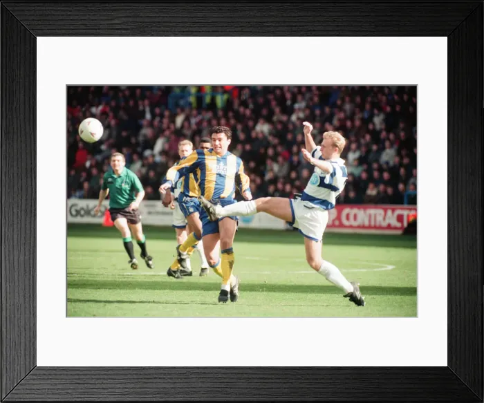 Framed Print : QPR 0-4 Leeds United, premier league match action, Loftus Road, Monday 4th April 1994 Framed Print : QPR 0-4 Leeds United, premier league match action, Loftus Road, Monday 4th April 1994