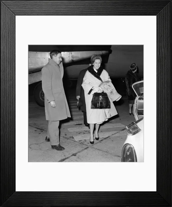 Framed Print : Princess Grace arrives at London Airport. 7th January 1963