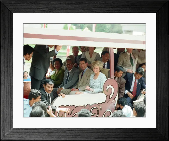 Framed Print : Prince Charles, Princes of Wales and Diana, Princess of Wales on a tour of Taman Mini Framed Print : Prince Charles, Princes of Wales and Diana, Princess of Wales on a tour of Taman Mini