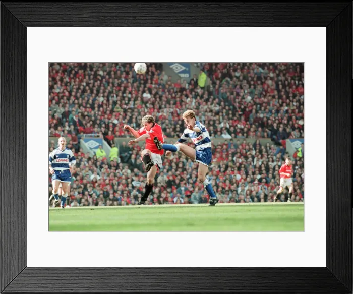 Framed Print : Manchester United 2-0 QPR, FA Cup Quarter Final match action, Old Trafford Framed Print : Manchester United 2-0 QPR, FA Cup Quarter Final match action, Old Trafford