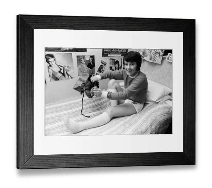 Framed Print : 24-year-old Paddy McGroarty, England Ladies international footballer Framed Print : 24-year-old Paddy McGroarty, England Ladies international footballer