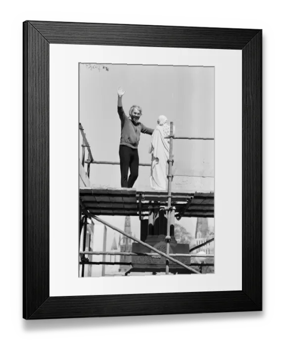 Framed Print : Michael Benfield, Ecology party candidate, jogging. 14th May 1979