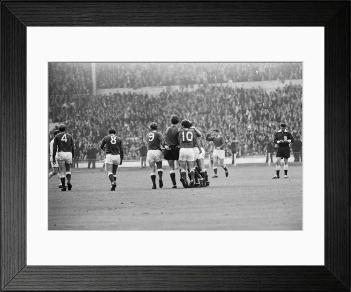 Framed Print : 1966 FA Cup Final at Wembley stadium. Everton 3 v Sheffield Wednesday 2 Framed Print : 1966 FA Cup Final at Wembley stadium. Everton 3 v Sheffield Wednesday 2