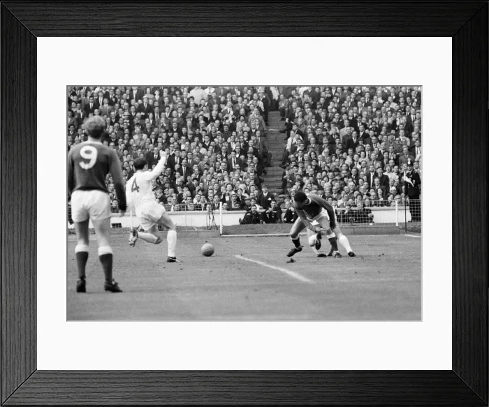 Framed Print : 1966 FA Cup Final at Wembley stadium. Everton 3 v Sheffield Wednesday 2 Framed Print : 1966 FA Cup Final at Wembley stadium. Everton 3 v Sheffield Wednesday 2