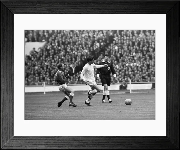 Framed Print : 1966 FA Cup Final at Wembley stadium. Everton 3 v Sheffield Wednesday 2 Framed Print : 1966 FA Cup Final at Wembley stadium. Everton 3 v Sheffield Wednesday 2
